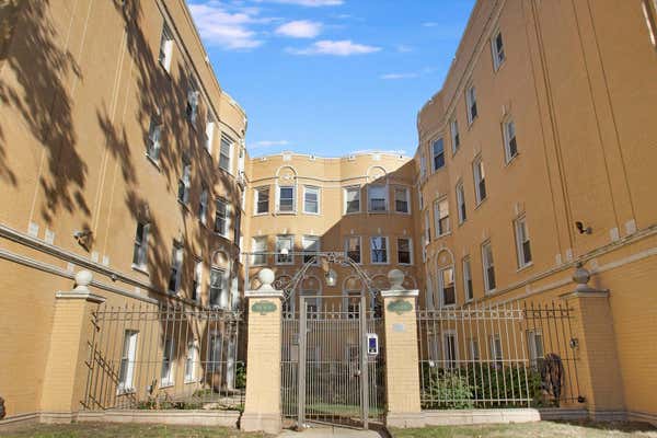 7405 N HOYNE AVE APT 2, CHICAGO, IL 60645 - Image 1