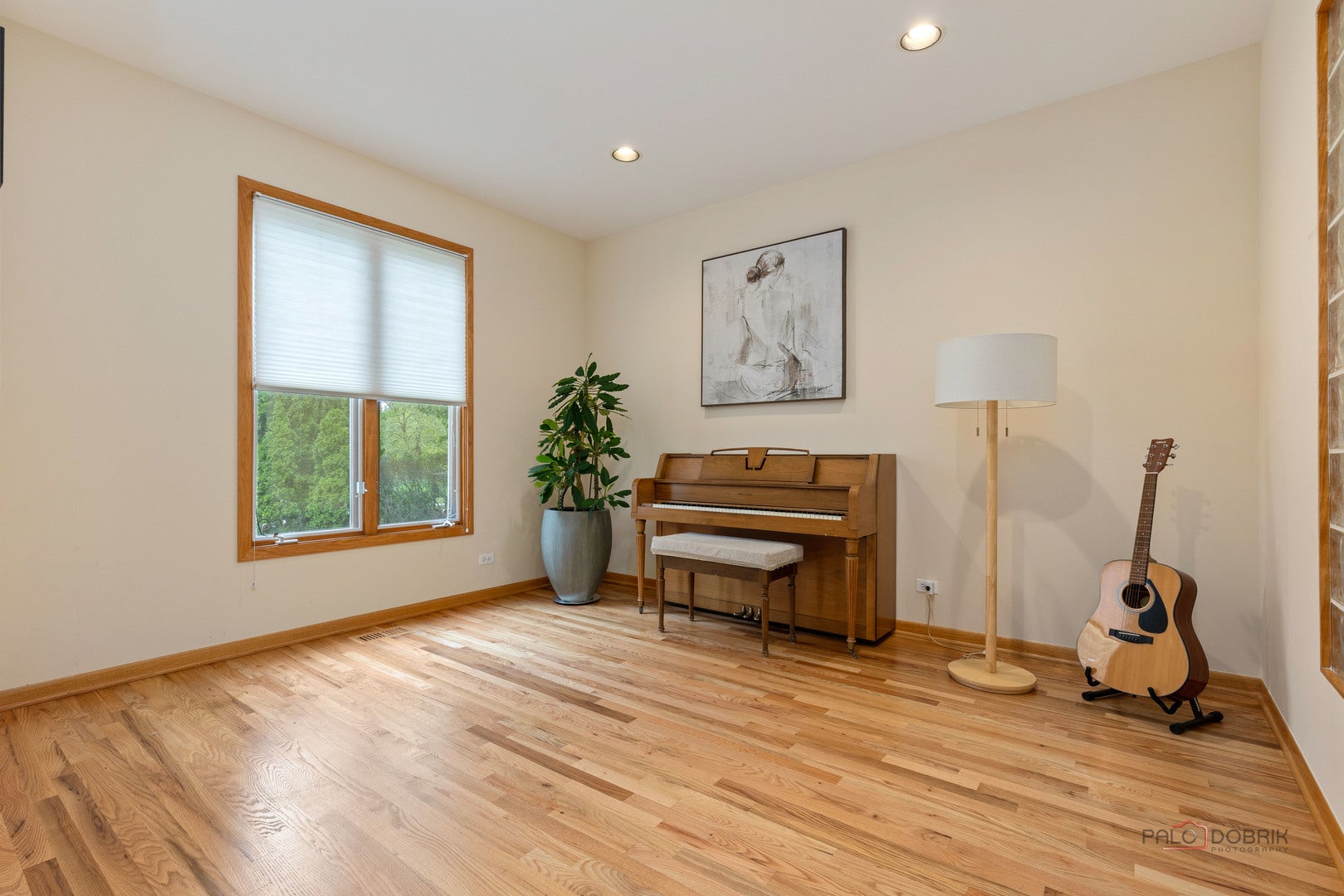 Buffalo Grove, Illinois, 60089, United States, 4 Bedrooms Bedrooms, ,5 BathroomsBathrooms,Residential,Active,1920276