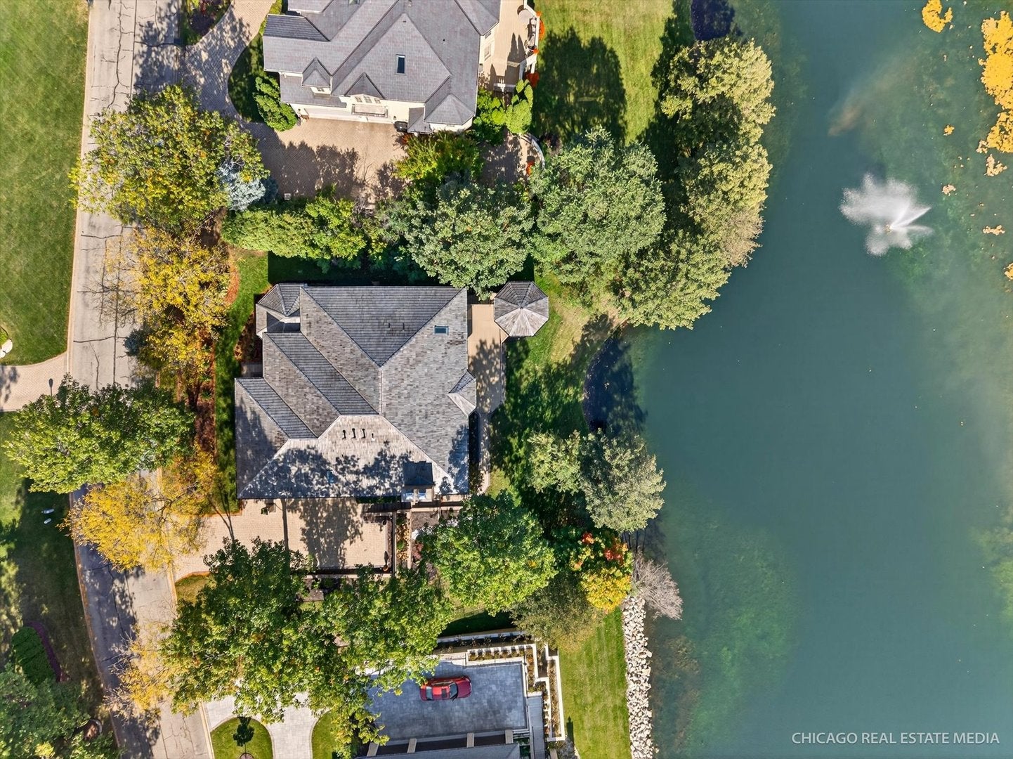 Burr Ridge, Illinois, 60527, United States, 5 Bedrooms Bedrooms, ,6 BathroomsBathrooms,Residential,Active,1995246