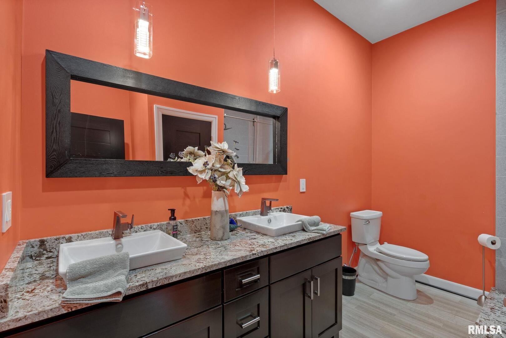 Geneseo, Illinois, 61254, United States, 3 Bedrooms Bedrooms, ,3 BathroomsBathrooms,Residential,Active,2011424