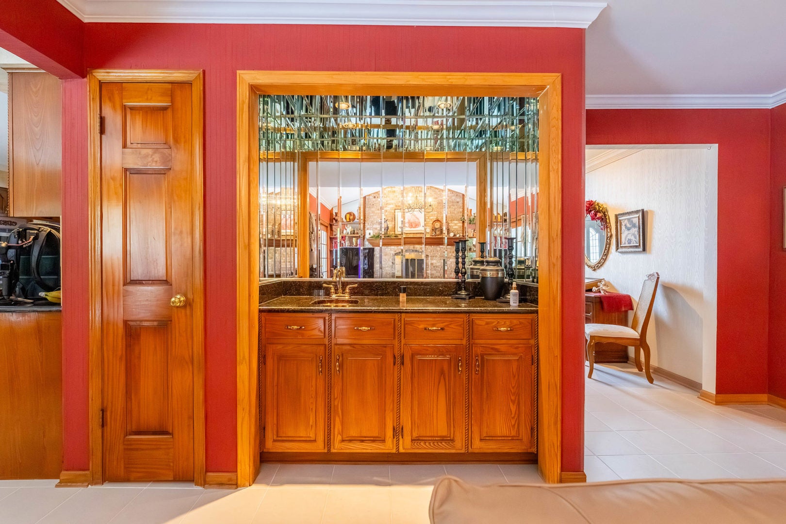 Burr Ridge, Illinois, 60527, United States, 4 Bedrooms Bedrooms, ,3 BathroomsBathrooms,Residential,Active,2015463