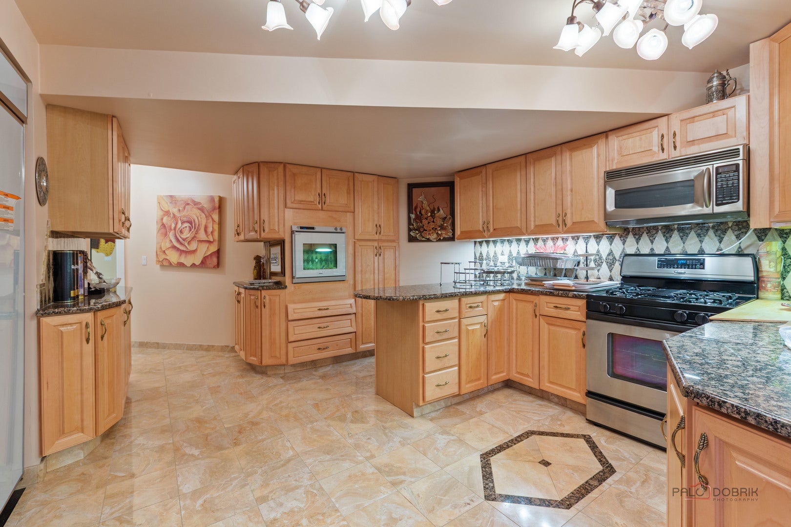 Lake Forest, Illinois, 60045, United States, 6 Bedrooms Bedrooms, ,10 BathroomsBathrooms,Residential,Active,1942398