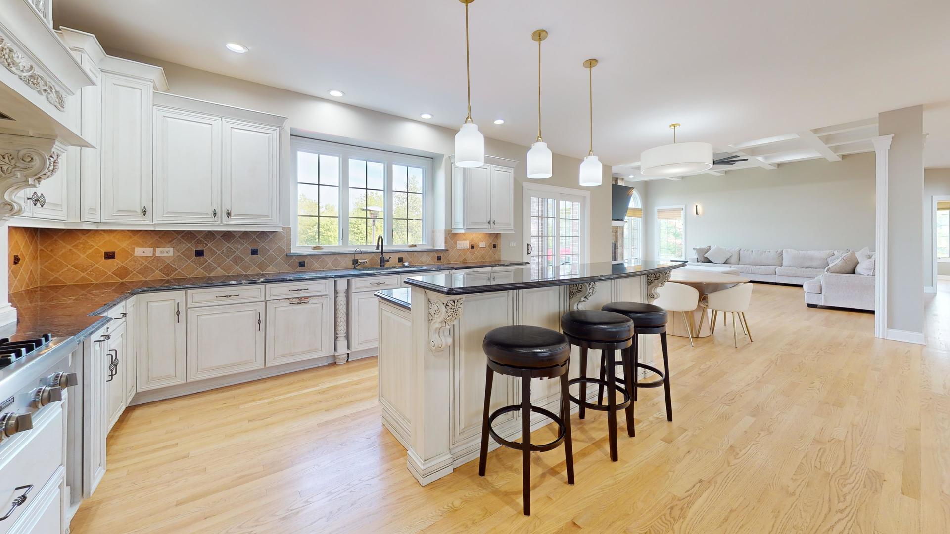 Hawthorn Woods, Illinois, 60047, United States, 5 Bedrooms Bedrooms, ,6 BathroomsBathrooms,Residential,Active,1969669