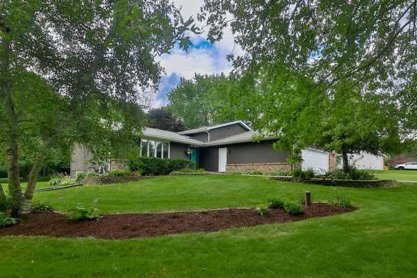 12391 SQUIRREL TREE LN, BELVIDERE, IL 61008, photo 3 of 37