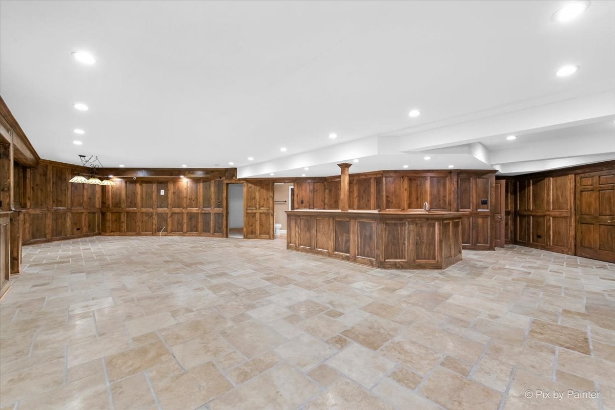 Lakewood, Illinois, 60014, United States, 3 Bedrooms Bedrooms, ,5 BathroomsBathrooms,Residential,Active,1968099