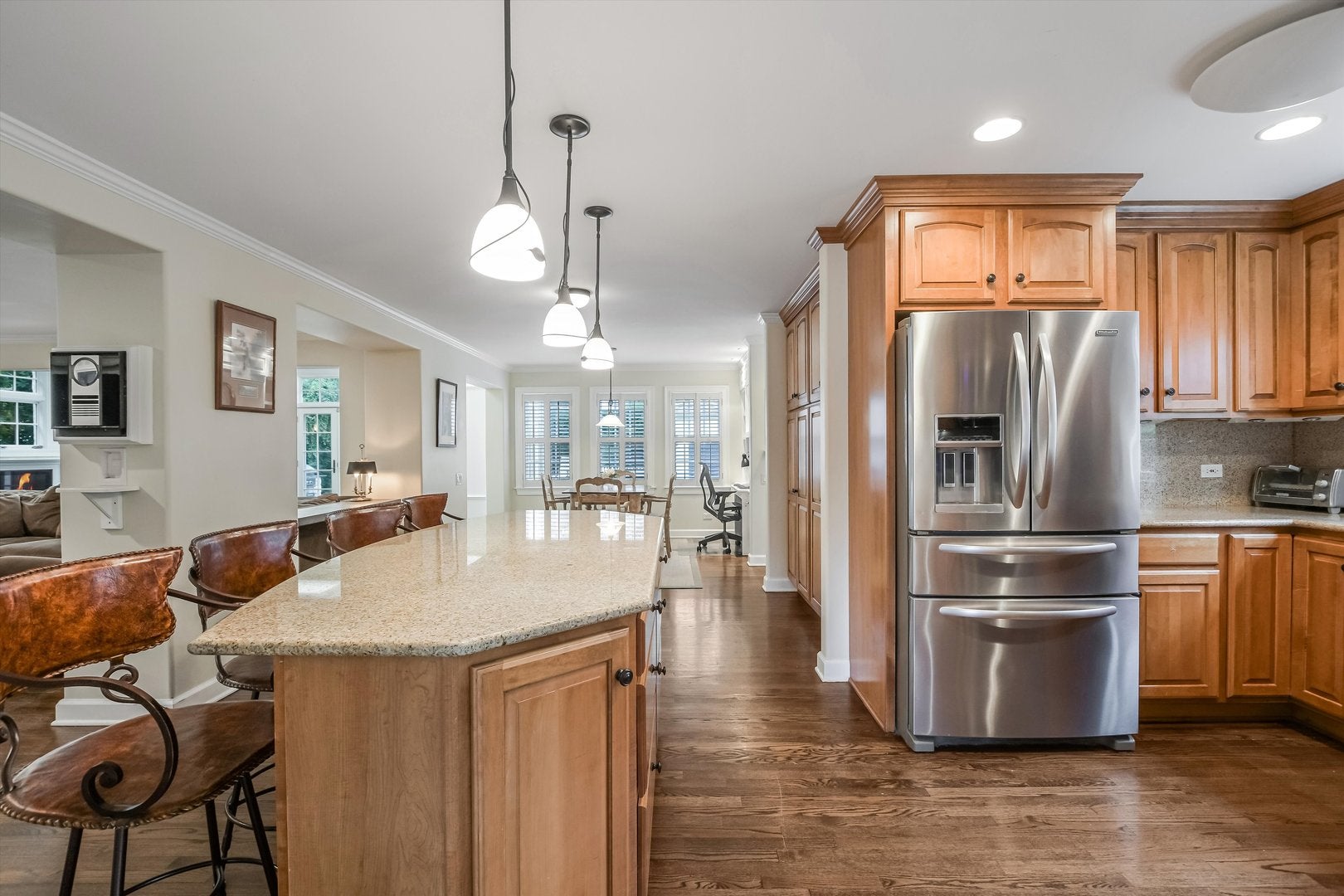Park Ridge, Illinois, 60068, United States, 4 Bedrooms Bedrooms, ,4 BathroomsBathrooms,Residential,Active,1902948