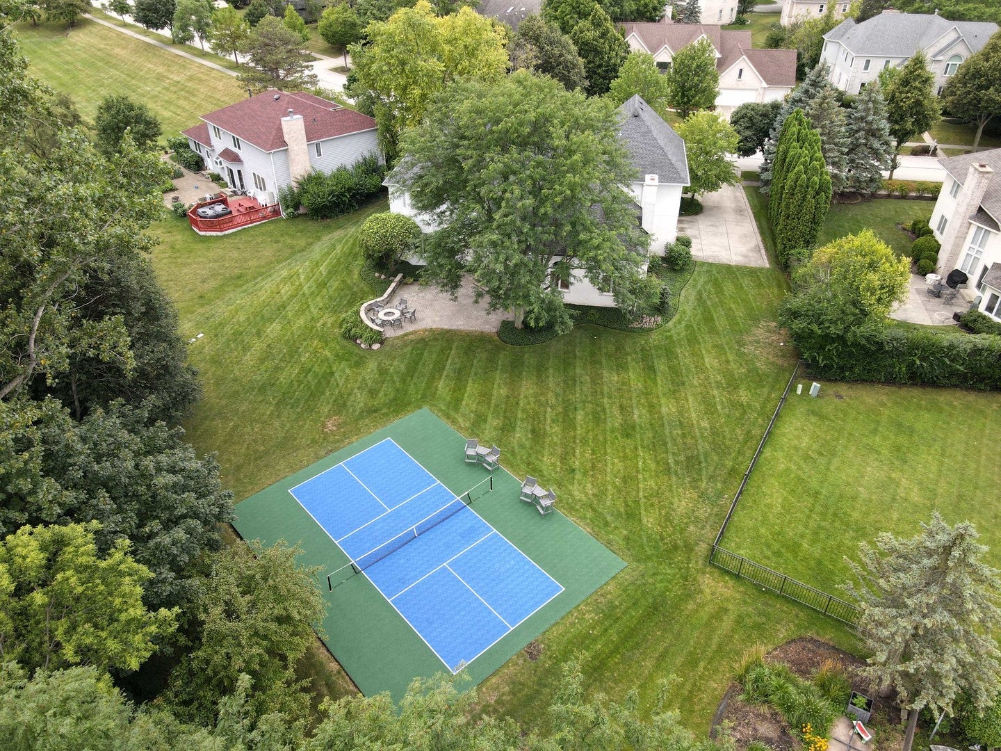 Buffalo Grove, Illinois, 60089, United States, 5 Bedrooms Bedrooms, ,5 BathroomsBathrooms,Residential,Active,1922274