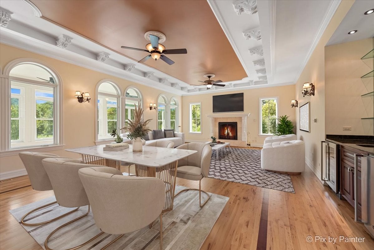 Lake Forest, Illinois, 60045, United States, 4 Bedrooms Bedrooms, ,6 BathroomsBathrooms,Residential,Active,1954434