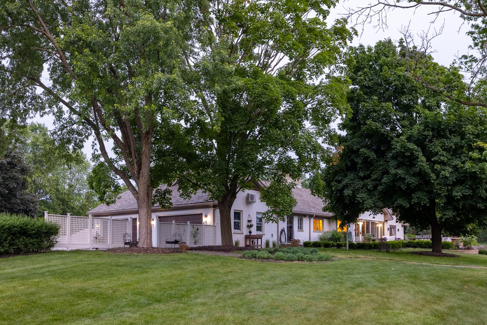 Barrington Hills, Illinois, 60010, United States, 6 Bedrooms Bedrooms, ,4 BathroomsBathrooms,Residential,Active,1987255