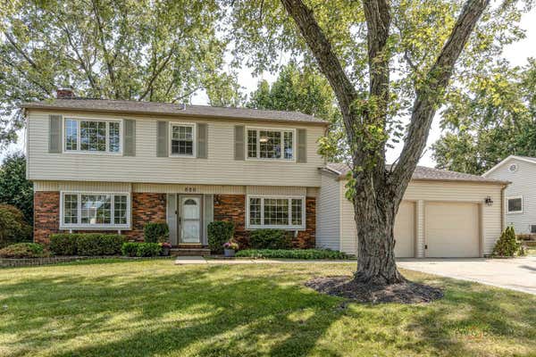 880 DUNHAM LN, BUFFALO GROVE, IL 60089 - Image 1