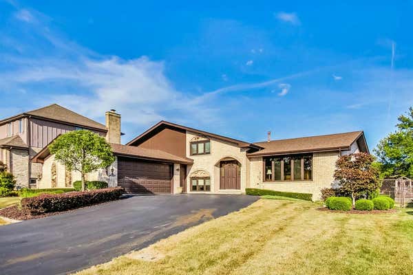 12735 W TANGLEWOOD CIR, PALOS PARK, IL 60464 - Image 1