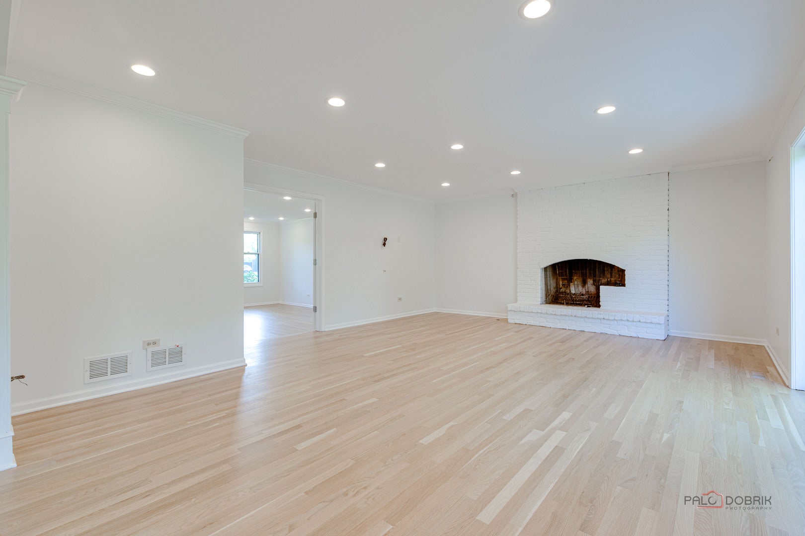Lincolnshire, Illinois, 60045, United States, 5 Bedrooms Bedrooms, ,4 BathroomsBathrooms,Residential,Active,1885006