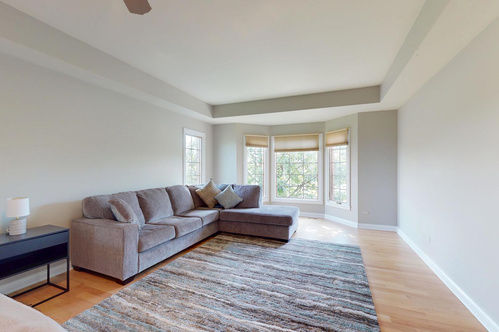 Hawthorn Woods, Illinois, 60047, United States, 5 Bedrooms Bedrooms, ,6 BathroomsBathrooms,Residential,Active,1969669