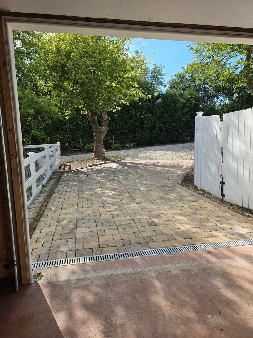 Barrington Hills, Illinois, 60010, United States, 6 Bedrooms Bedrooms, ,5 BathroomsBathrooms,Residential,Active,1987275