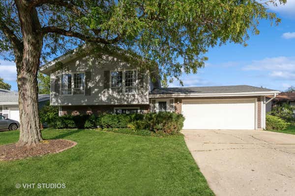 208 FLAGSTAFF DR, BOLINGBROOK, IL 60440 - Image 1