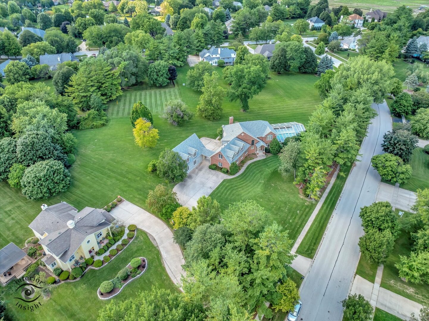 Shorewood, Illinois, 60404, United States, 5 Bedrooms Bedrooms, ,7 BathroomsBathrooms,Residential,Active,1926700