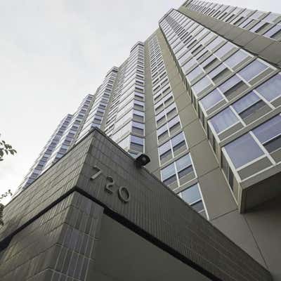 720 W GORDON TER APT 20C, CHICAGO, IL 60613 - Image 1