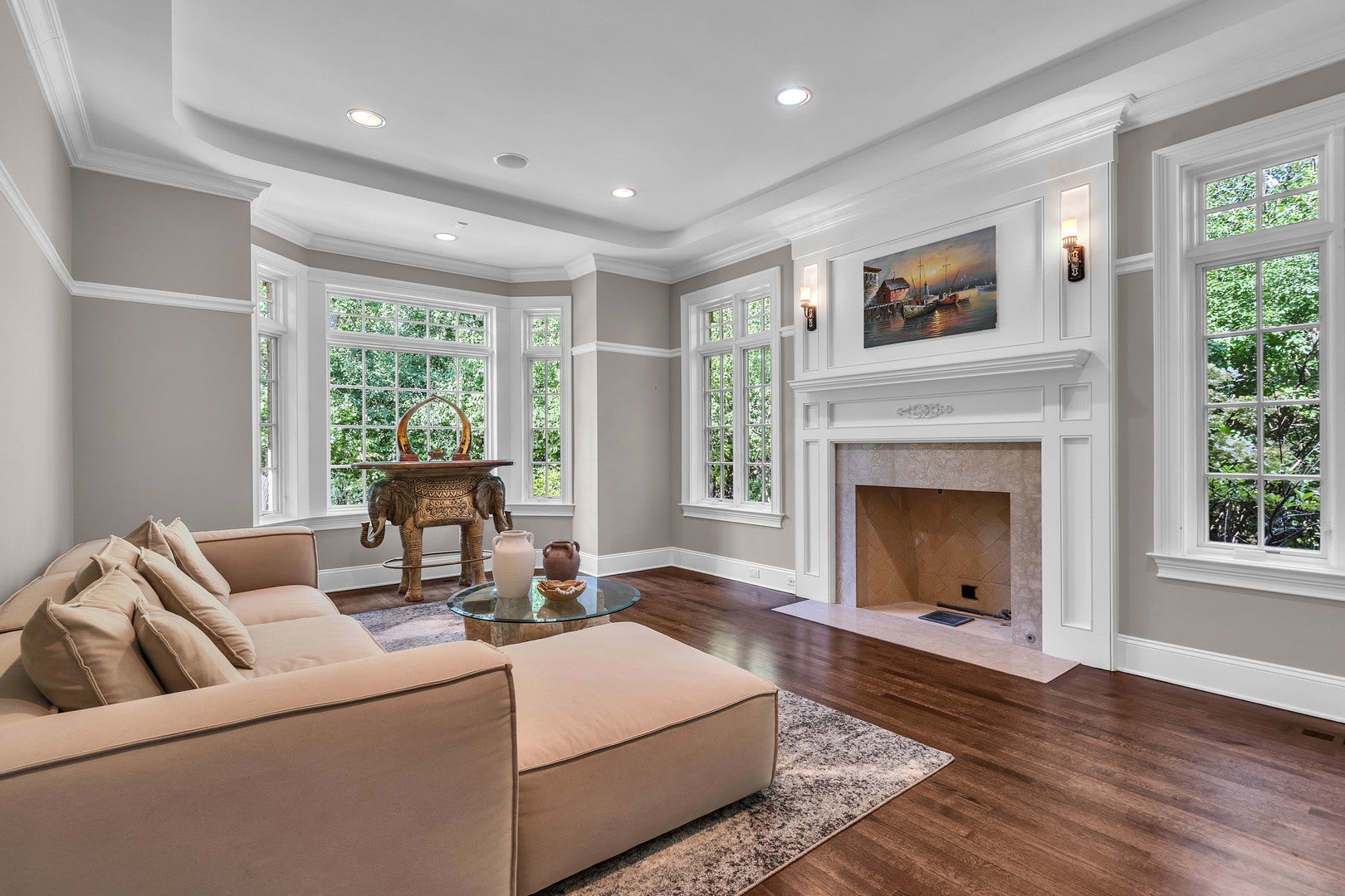 Lake Forest, Illinois, 60045, United States, 5 Bedrooms Bedrooms, ,7 BathroomsBathrooms,Residential,Active,1941347