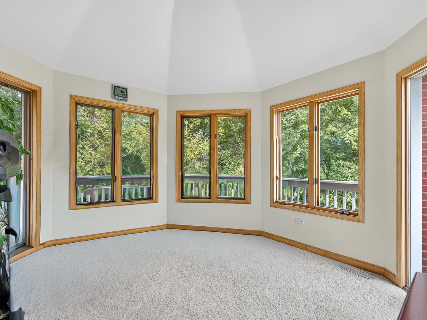 Long Grove, Illinois, 60047, United States, 6 Bedrooms Bedrooms, ,5 BathroomsBathrooms,Residential,Active,1943819