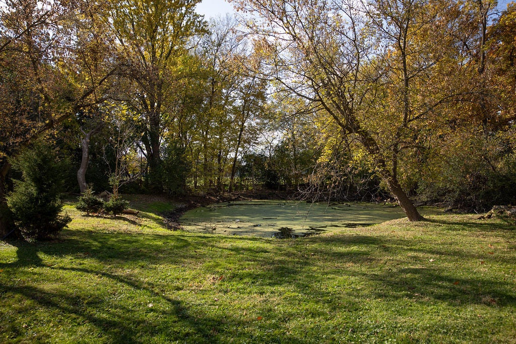 Wadsworth, Illinois, 60083, United States, 5 Bedrooms Bedrooms, ,6 BathroomsBathrooms,Residential,Active,1989775