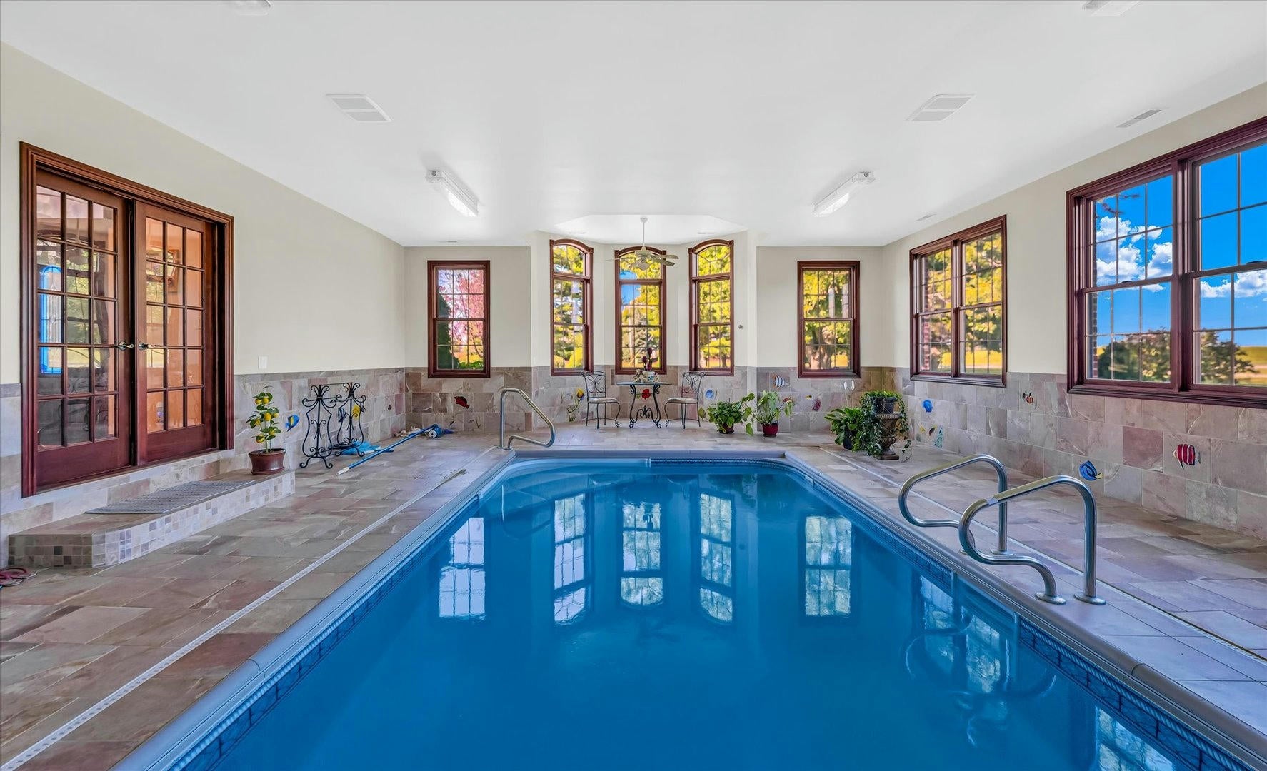 Champaign, Illinois, 61822, United States, ,Residential,Active,1701852