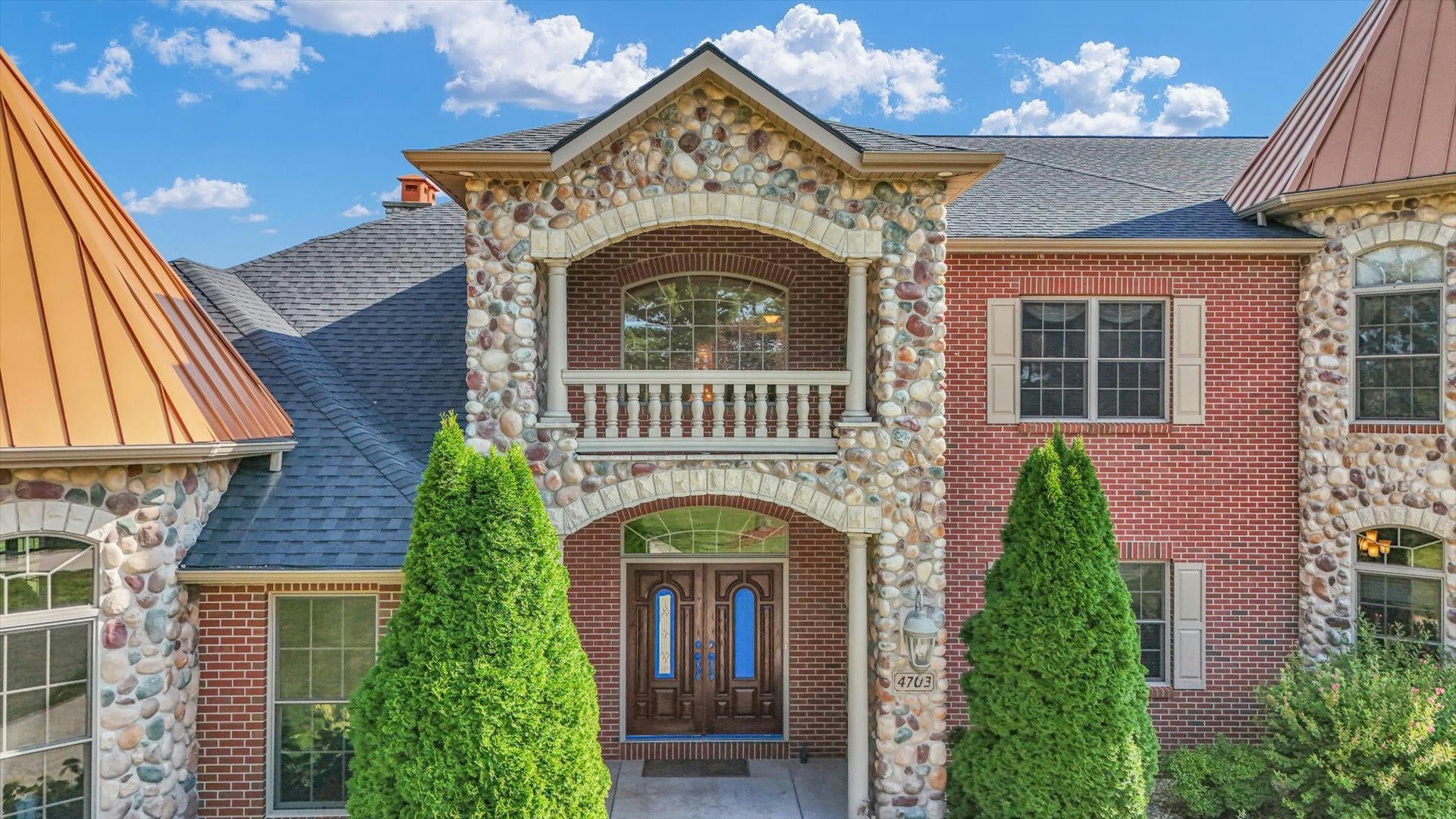 Champaign, Illinois, 61822, United States, ,Residential,Active,1701852