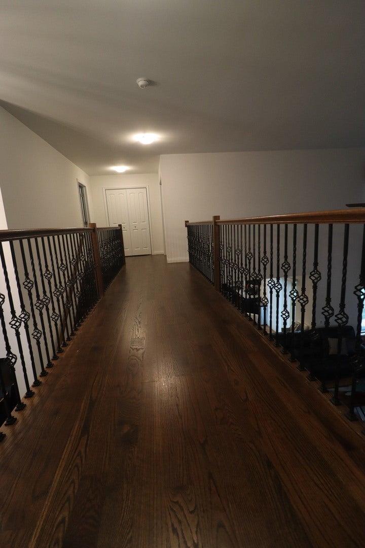 Naperville, Illinois, 60564, United States, 4 Bedrooms Bedrooms, ,3 BathroomsBathrooms,Residential,Active,1914808