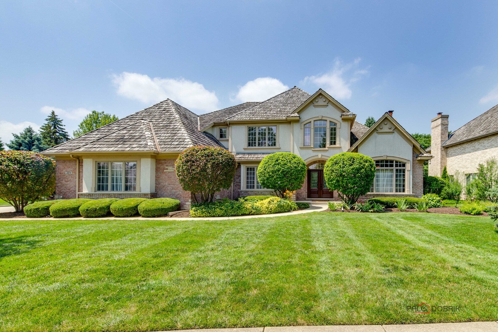 Libertyville, Illinois, 60048, United States, 5 Bedrooms Bedrooms, ,5 BathroomsBathrooms,Residential,Active,1900216