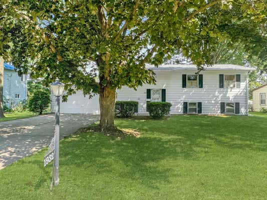 1932 W LAUREL ST, FREEPORT, IL 61032 - Image 1