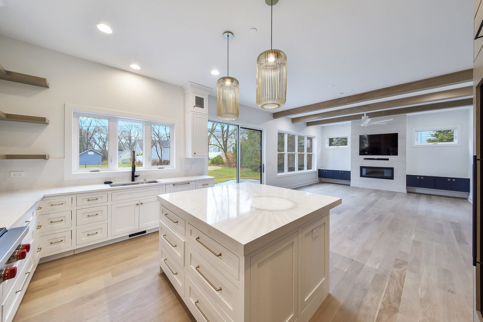 West Chicago, Illinois, 60185, United States, 4 Bedrooms Bedrooms, ,4 BathroomsBathrooms,Residential,Active,1986917