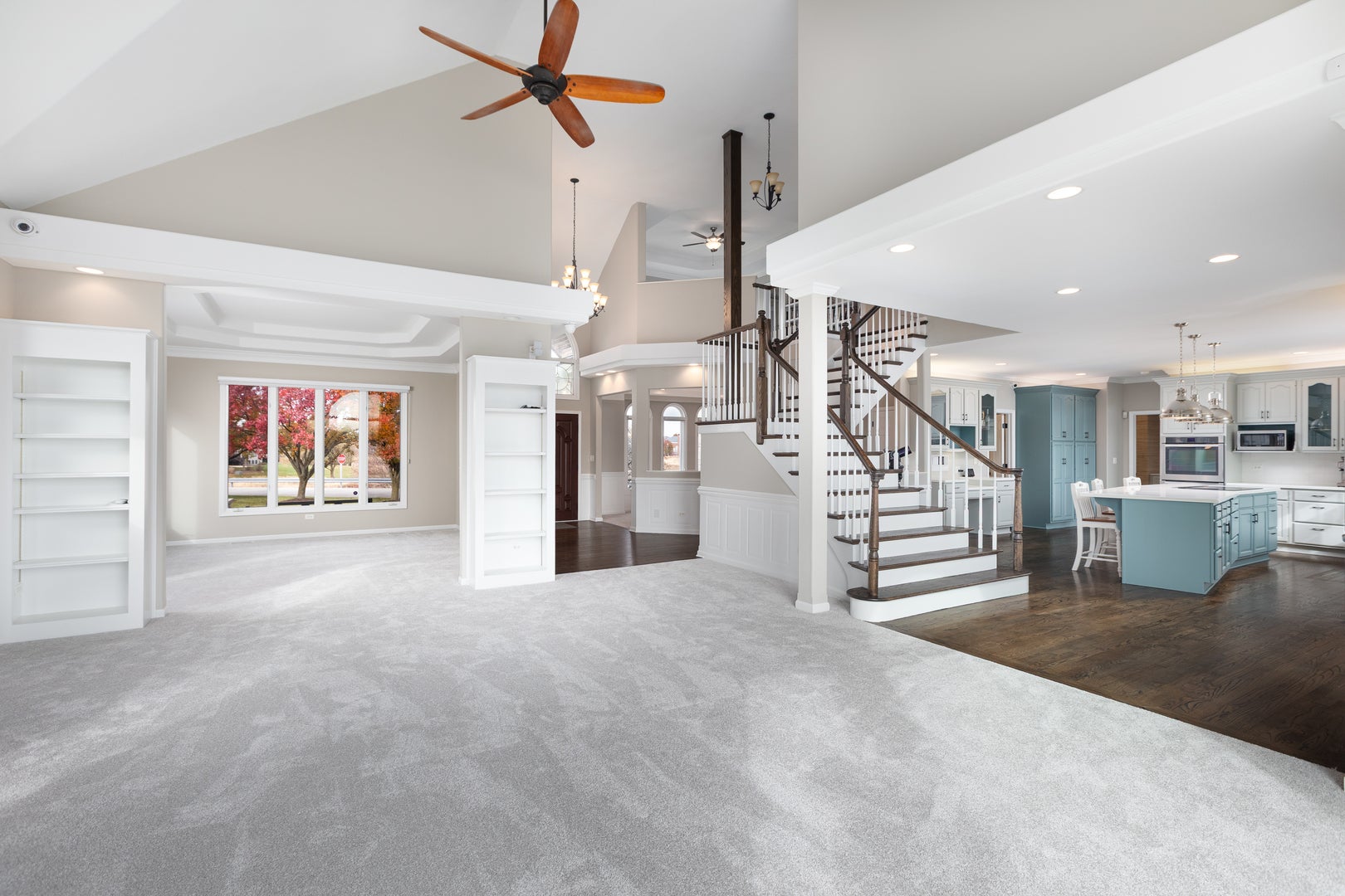 Plainfield, Illinois, 60585, United States, 5 Bedrooms Bedrooms, ,5 BathroomsBathrooms,Residential,Active,1995256