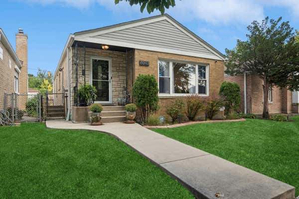 6043 N TROY ST, CHICAGO, IL 60659 - Image 1