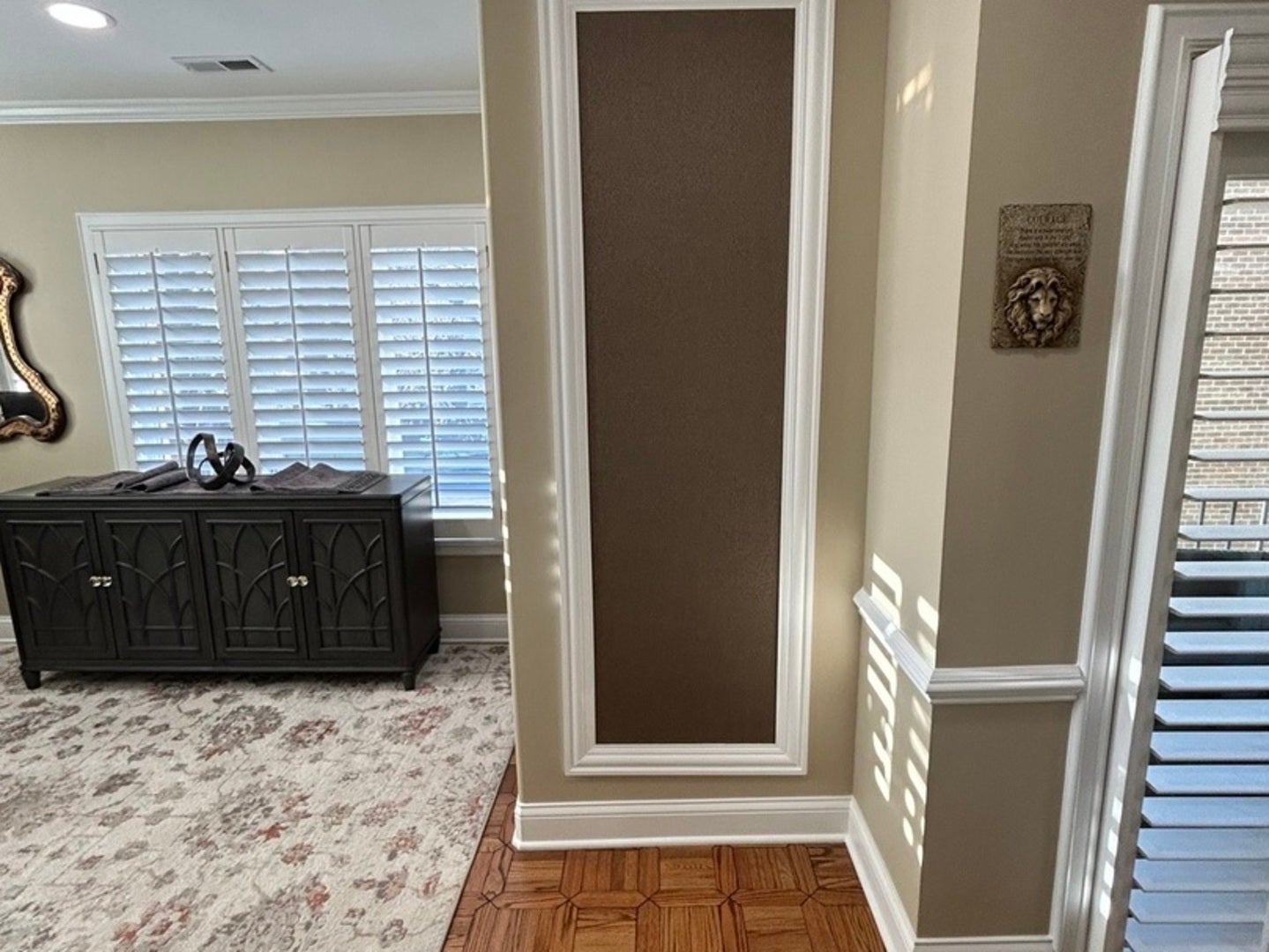 Oak Brook, Illinois, 60523, United States, 2 Bedrooms Bedrooms, ,2 BathroomsBathrooms,Residential,Active,2028166