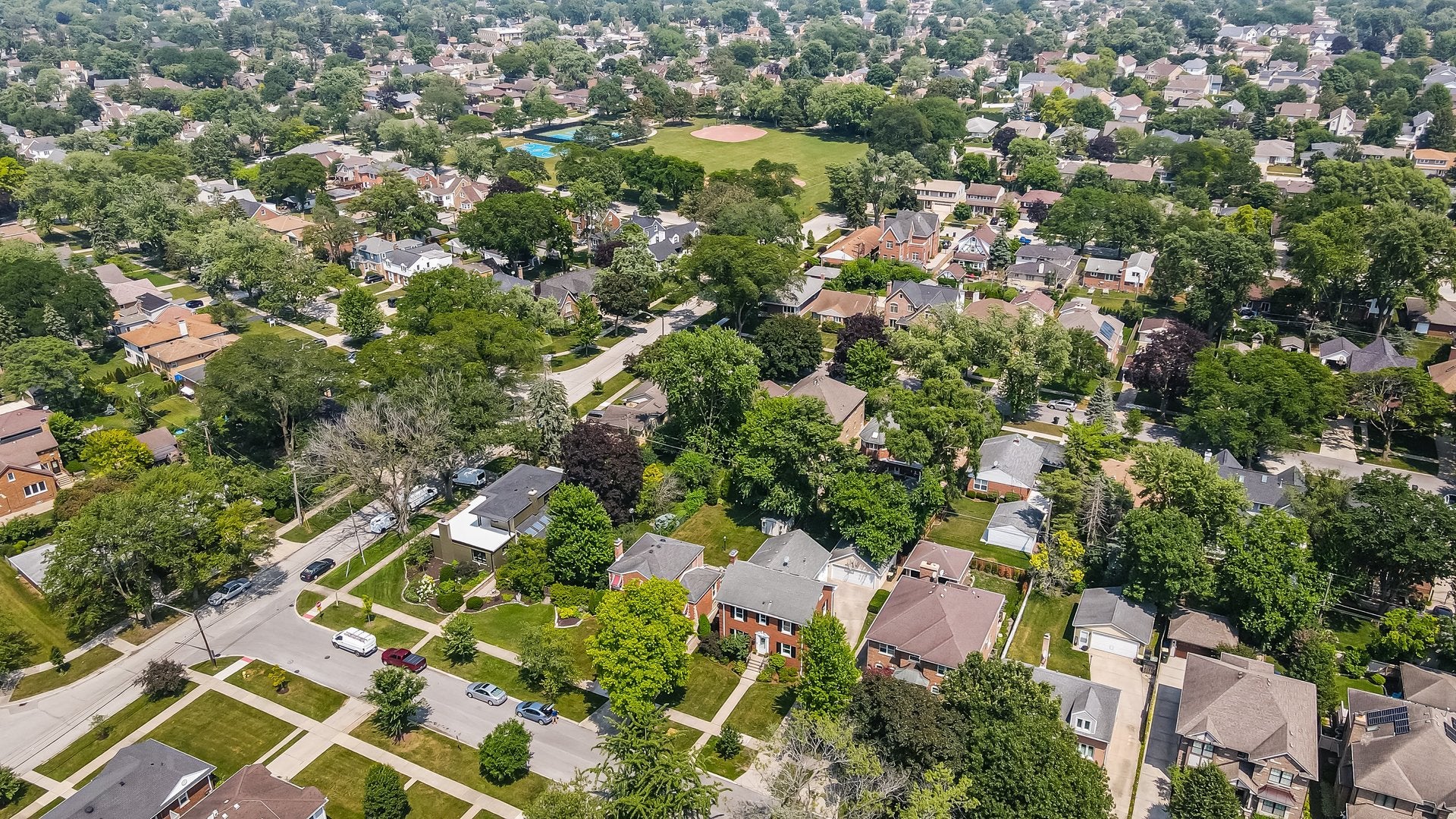 Park Ridge, Illinois, 60068, United States, 5 Bedrooms Bedrooms, ,5 BathroomsBathrooms,Residential,Active,1926710