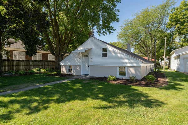 211 N HARRISON ST, FLANAGAN, IL 61740 - Image 1