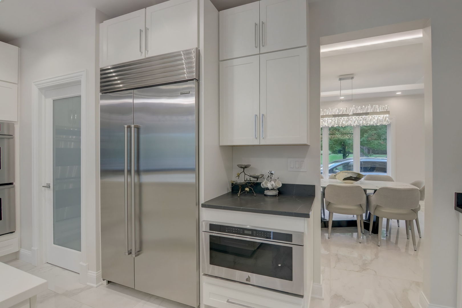 Barrington Hills, Illinois, 60021, United States, 4 Bedrooms Bedrooms, ,5 BathroomsBathrooms,Residential,Active,1968433