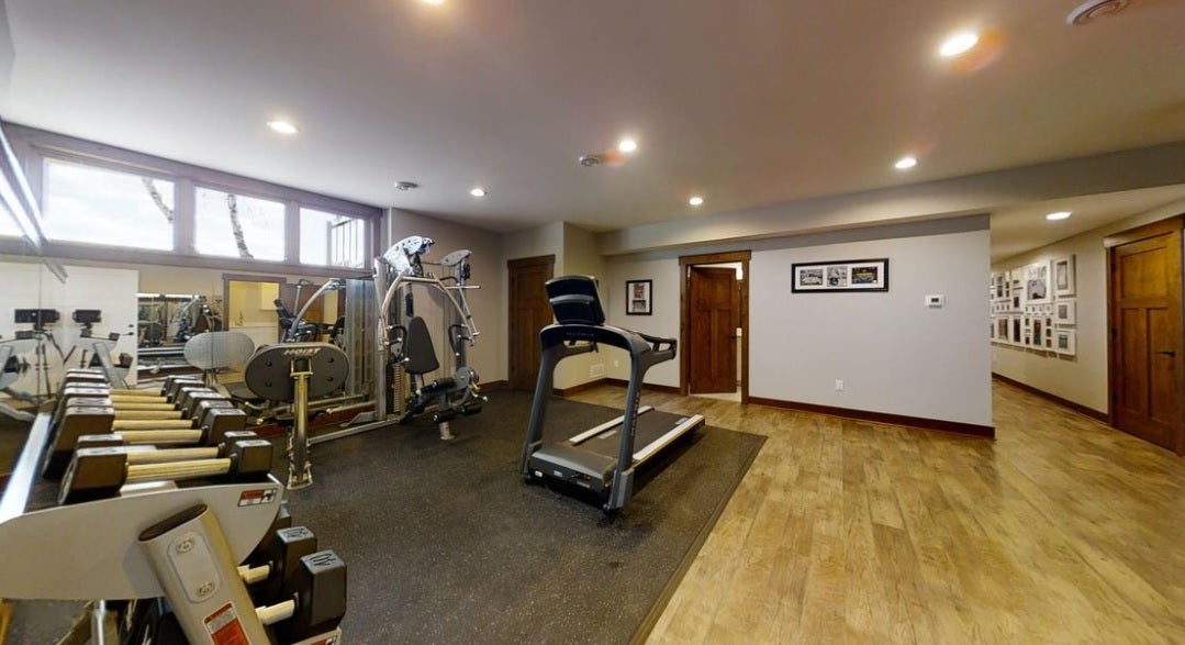 Bristol, Wisconsin, 53104, United States, 4 Bedrooms Bedrooms, ,5 BathroomsBathrooms,Residential,Active,1936628