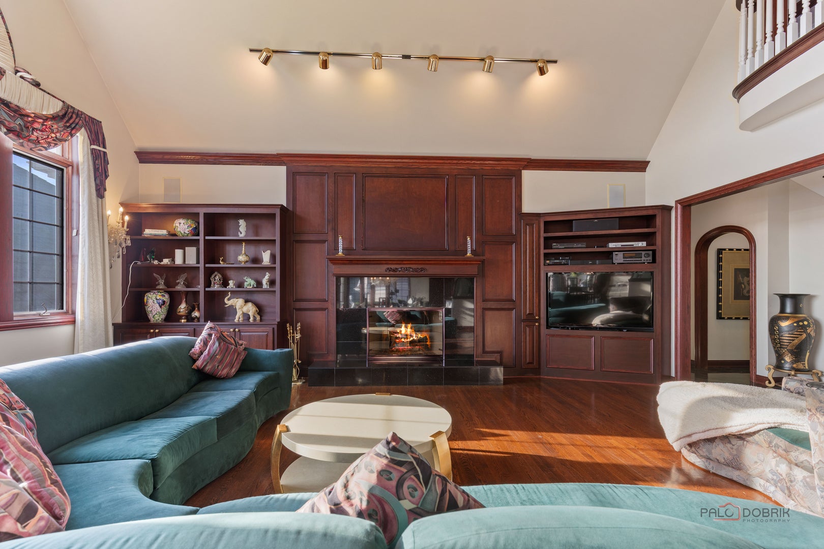 Wadsworth, Illinois, 60083, United States, 6 Bedrooms Bedrooms, ,10 BathroomsBathrooms,Residential,Active,1945842