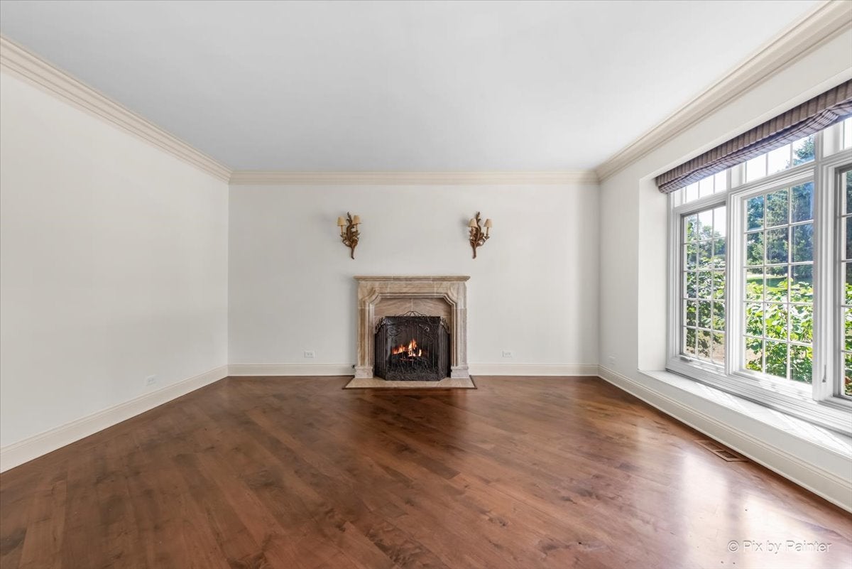 Lakewood, Illinois, 60014, United States, 3 Bedrooms Bedrooms, ,5 BathroomsBathrooms,Residential,Active,1968099