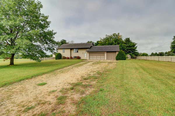 10421 POLO RD, ROCK FALLS, IL 61071 - Image 1