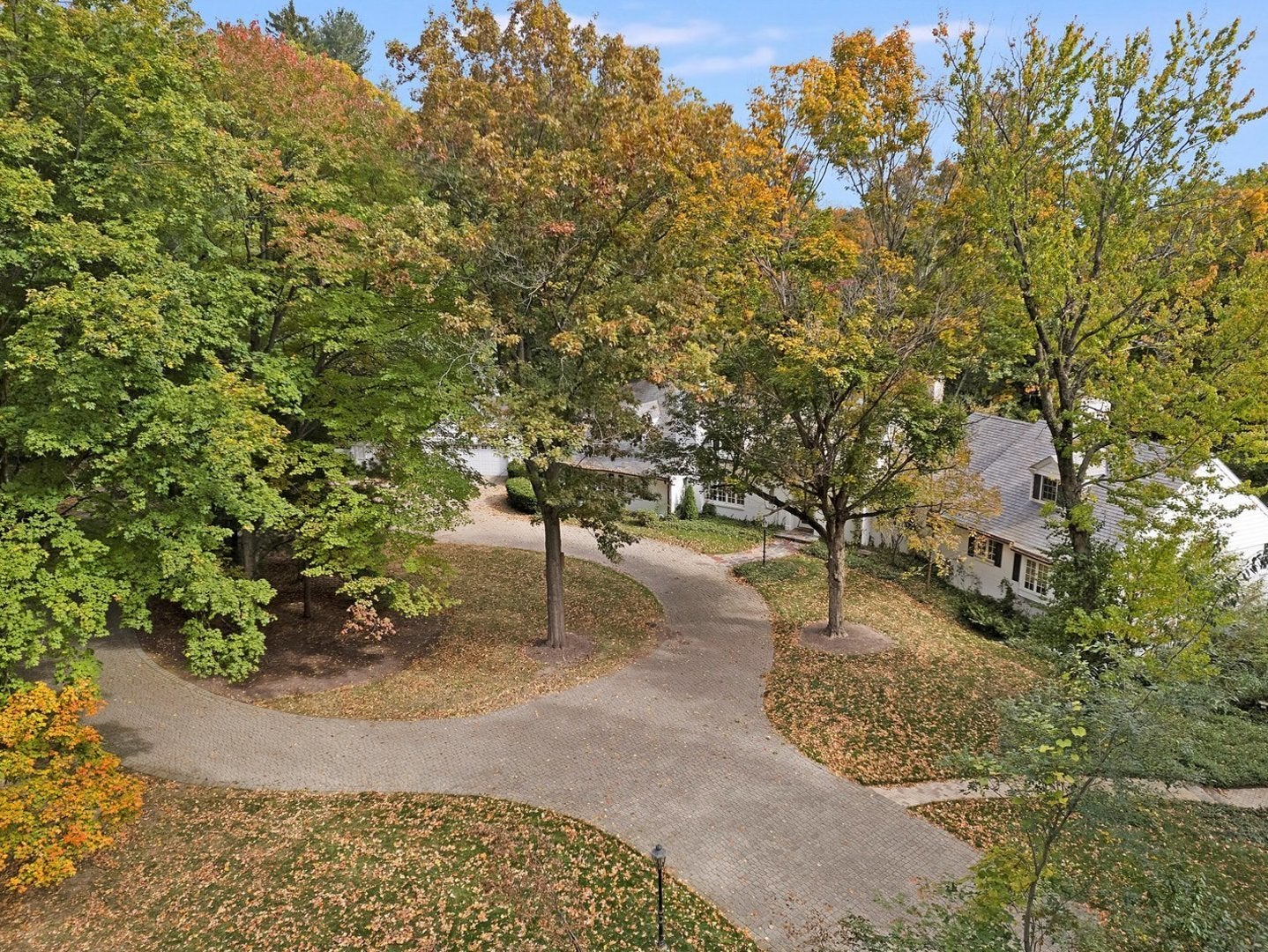 Rockford, Illinois, 61107, United States, 6 Bedrooms Bedrooms, ,7 BathroomsBathrooms,Residential,Active,1922304