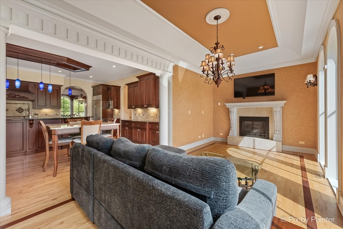 Lake Forest, Illinois, 60045, United States, 4 Bedrooms Bedrooms, ,6 BathroomsBathrooms,Residential,Active,1954434