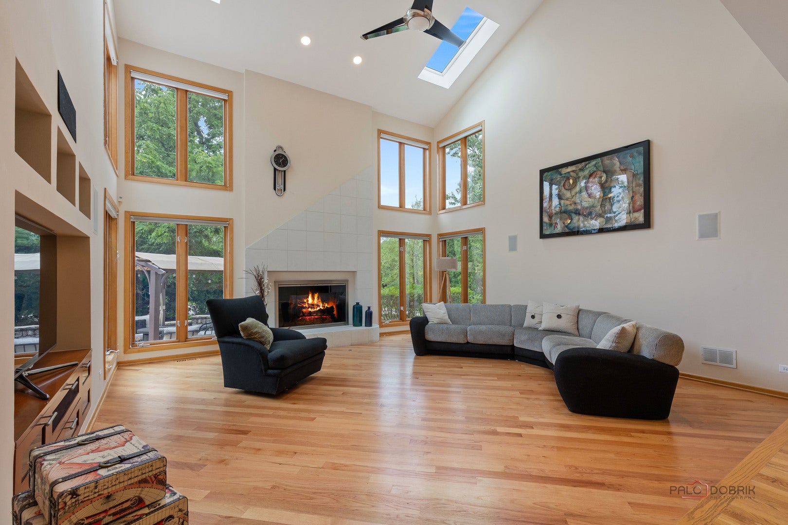 Buffalo Grove, Illinois, 60089, United States, 4 Bedrooms Bedrooms, ,5 BathroomsBathrooms,Residential,Active,1920276