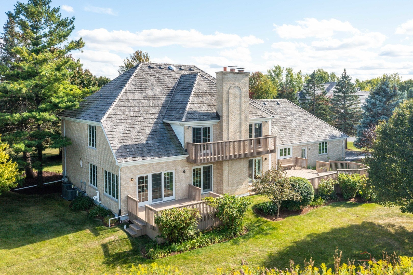 Long Grove, Illinois, 60047, United States, 4 Bedrooms Bedrooms, ,5 BathroomsBathrooms,Residential,Active,1941363
