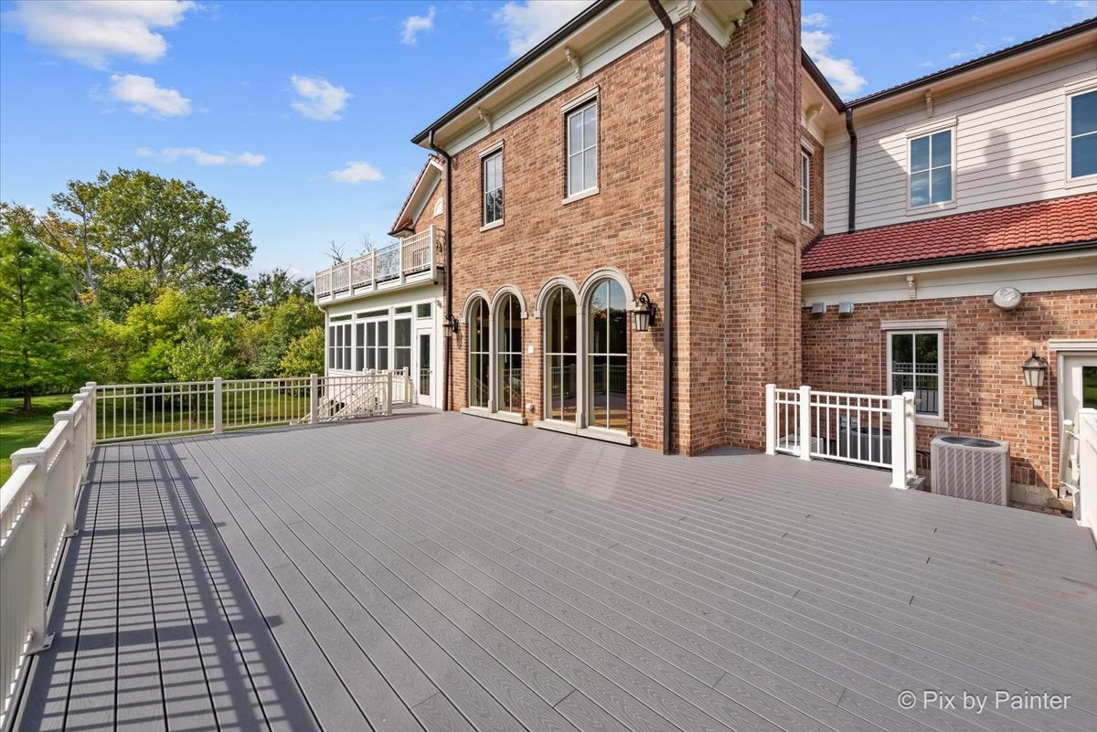 Lake Forest, Illinois, 60045, United States, 4 Bedrooms Bedrooms, ,6 BathroomsBathrooms,Residential,Active,1954434