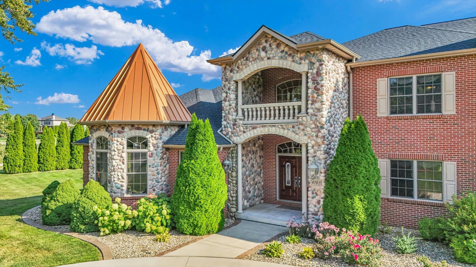 Champaign, Illinois, 61822, United States, ,Residential,Active,1701852