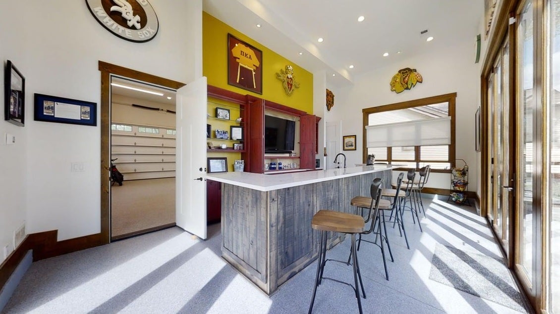 Bristol, Wisconsin, 53104, United States, 4 Bedrooms Bedrooms, ,5 BathroomsBathrooms,Residential,Active,1936628