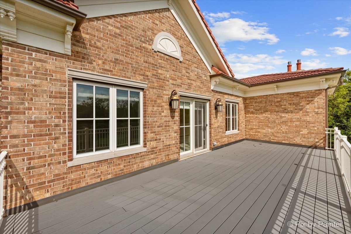 Lake Forest, Illinois, 60045, United States, 4 Bedrooms Bedrooms, ,6 BathroomsBathrooms,Residential,Active,1954434