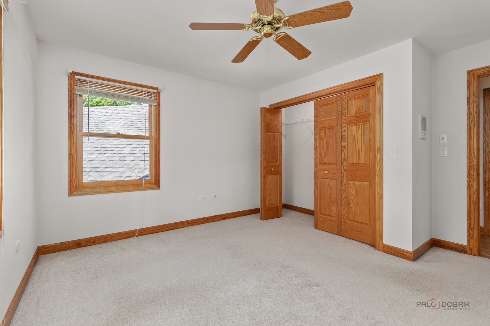 Mundelein, Illinois, 60060, United States, 4 Bedrooms Bedrooms, ,5 BathroomsBathrooms,Residential,Active,1934797