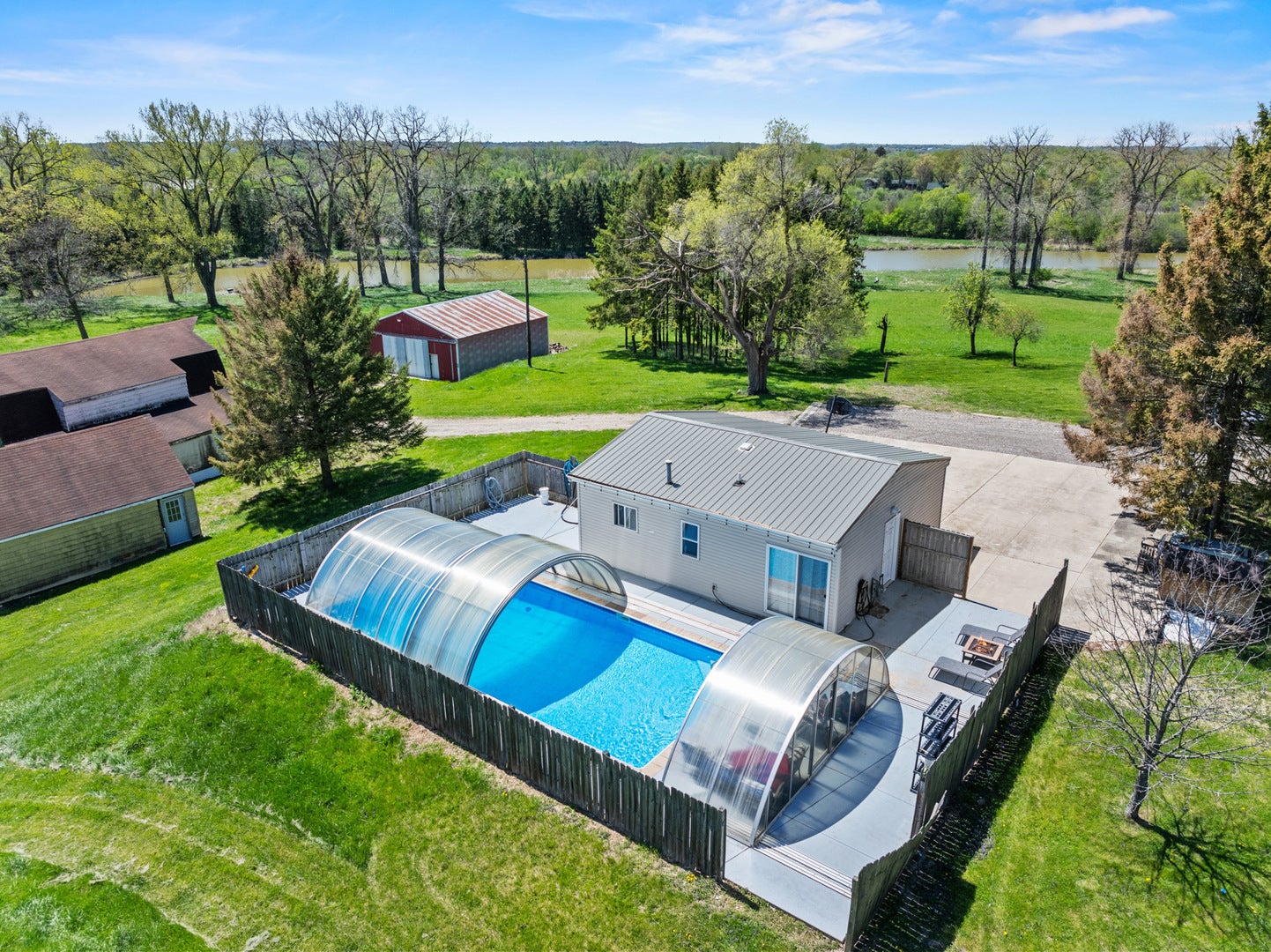 Wauconda, Illinois, 60084, United States, 3 Bedrooms Bedrooms, ,3 BathroomsBathrooms,Residential,Active,1798086